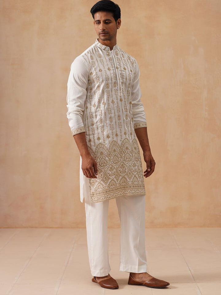 Embroidered Silk Blend Kurta Pyjama Set