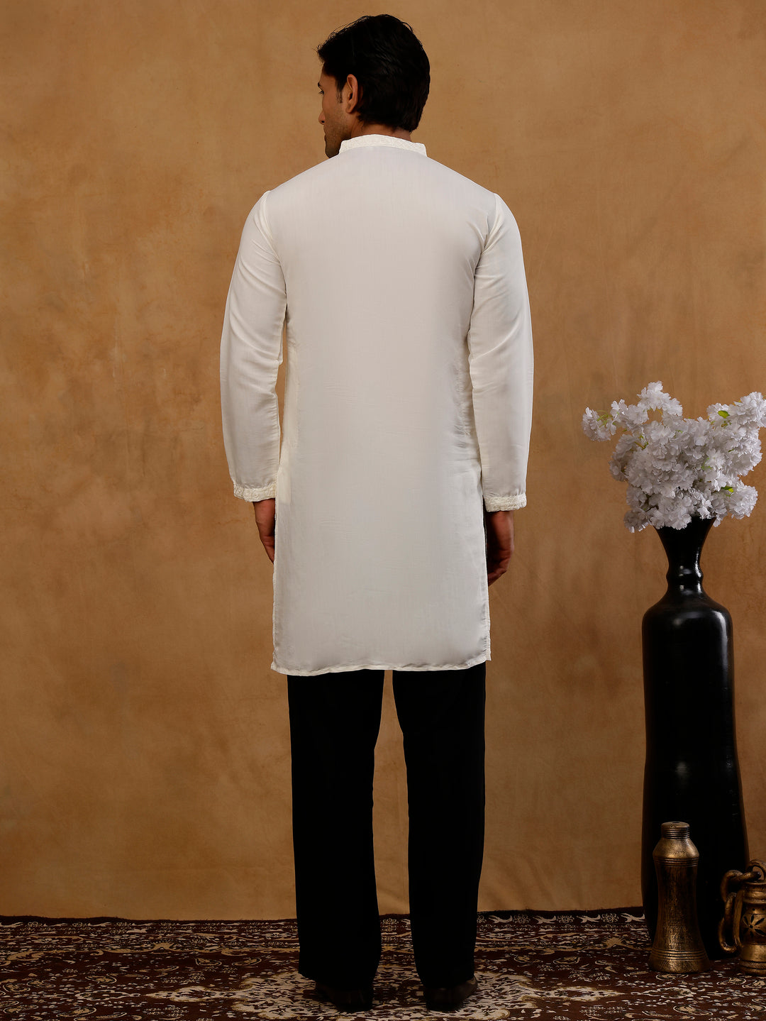 Men’S Silk Blend Embroidered Kurta With Korean Pants