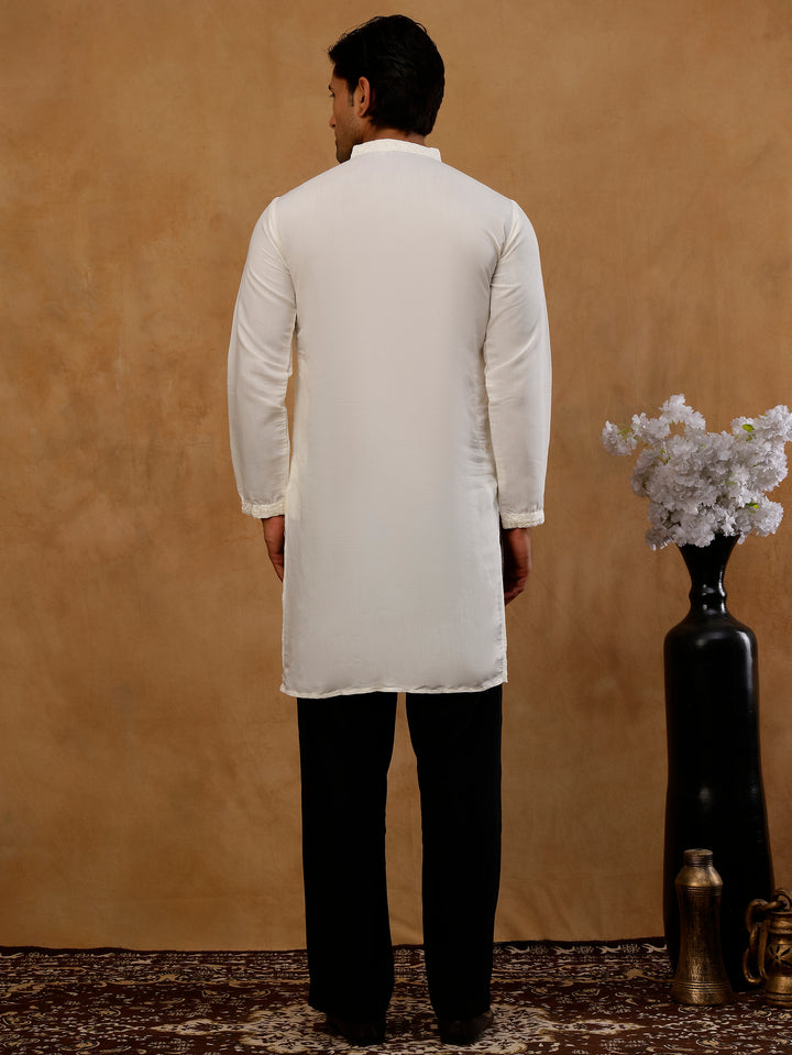 Men’S Silk Blend Embroidered Kurta With Korean Pants