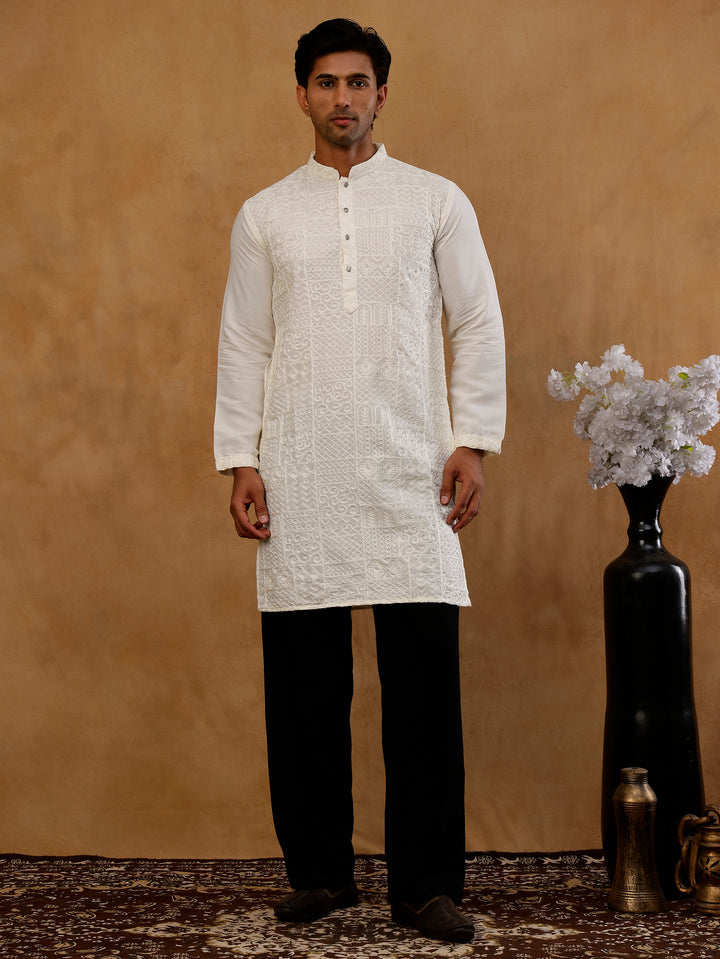 Men’S Silk Blend Embroidered Kurta With Korean Pants
