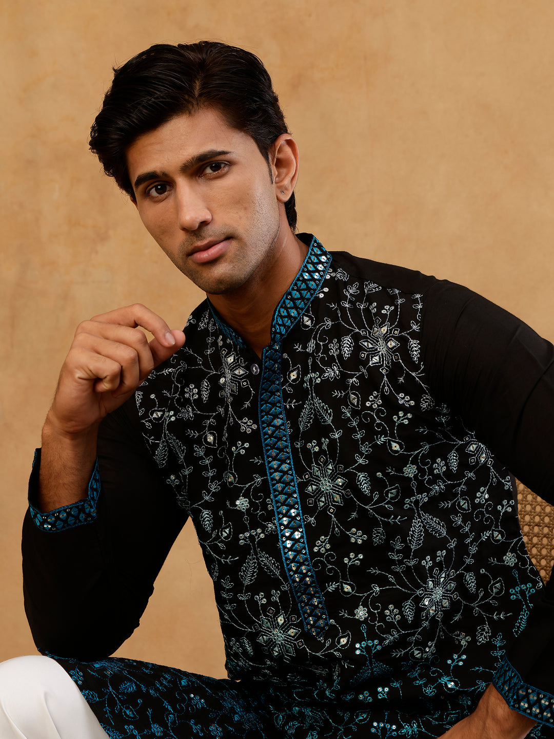 Men’S Silk Blend Embroidered Kurta With Korean Pants