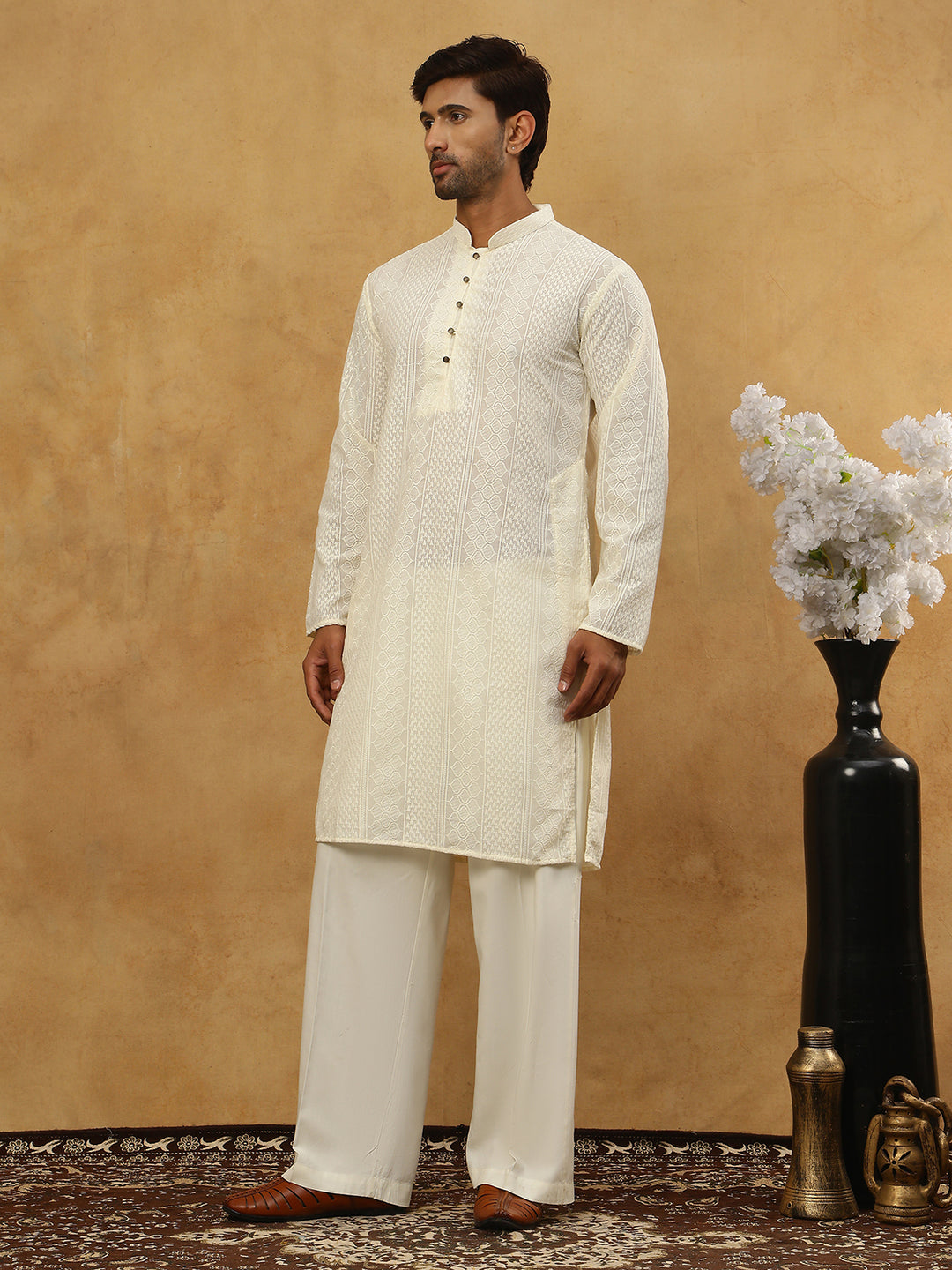 Chikankari Embroidered Kurta Pyjama Set