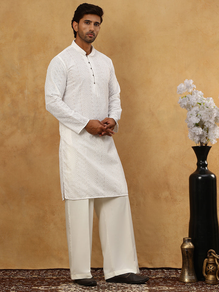Chikankari Embroidered Kurta Pyjama Set