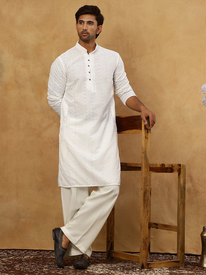 Chikankari Embroidered Kurta Pyjama Set