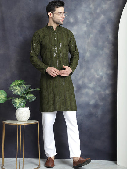 Men'S Sequins Chikankari Embroidered Kurta With Pyjama.