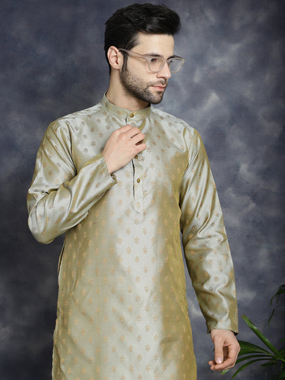 Woven Design Silk Blend Kurta With Pyjama