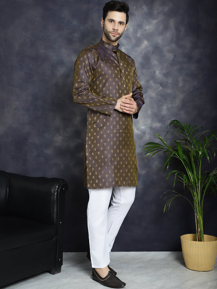 Woven Design Silk Blend Kurta With Pyjama