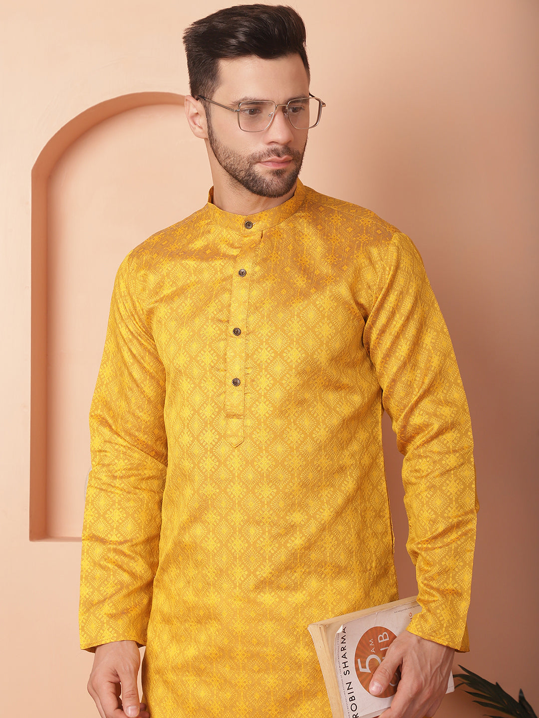 Woven Design Silk Blend Kurta With Pyjama