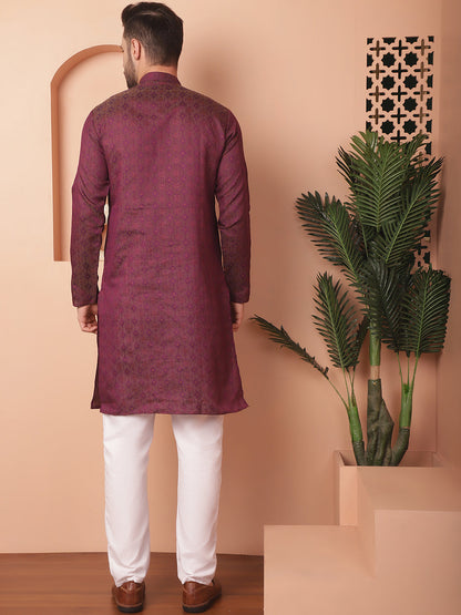 Woven Design Silk Blend Kurta With Pyjama