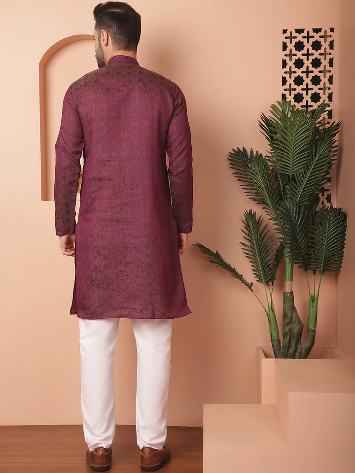 Woven Design Silk Blend Kurta With Pyjama