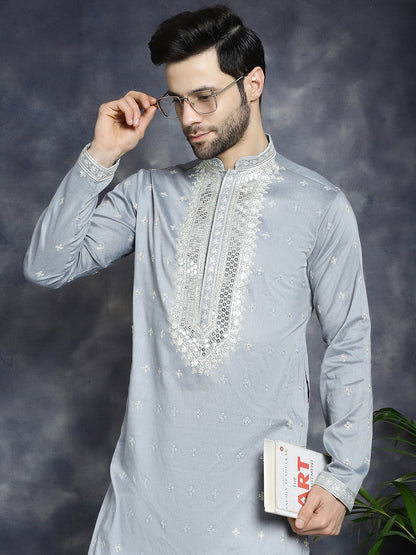 Men'S Sequins Embroidered Kurta Pyjama Set.