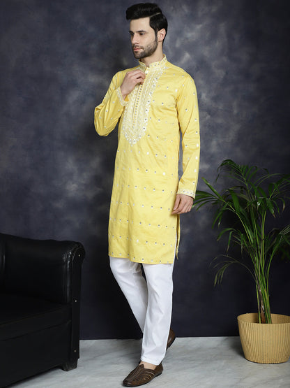 Men'S Chikankari Embroidered Kurta Pyjama Set.