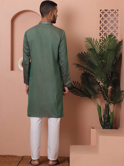 Men'S Sequins Embroidered Kurta With Pyjama.