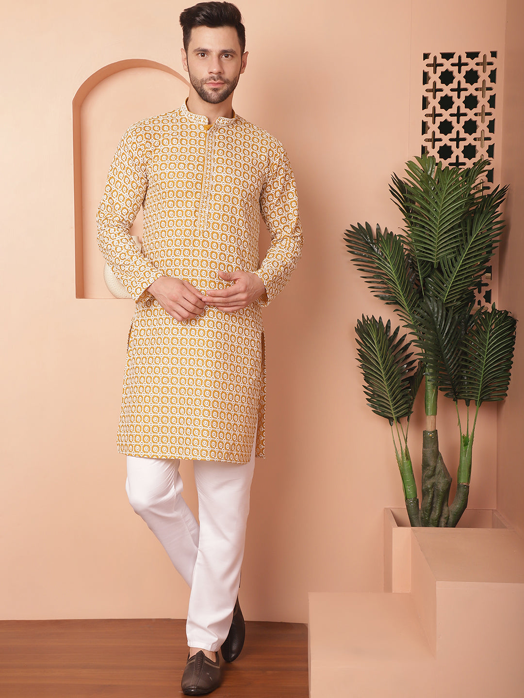 Chikankari Pure Cotton Kurta With Pyjama.