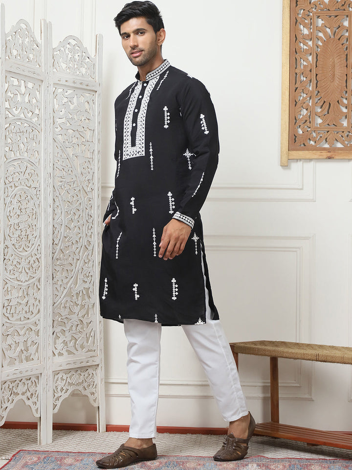 Collar Chikankari Embroidered Kurta With Pyjama.