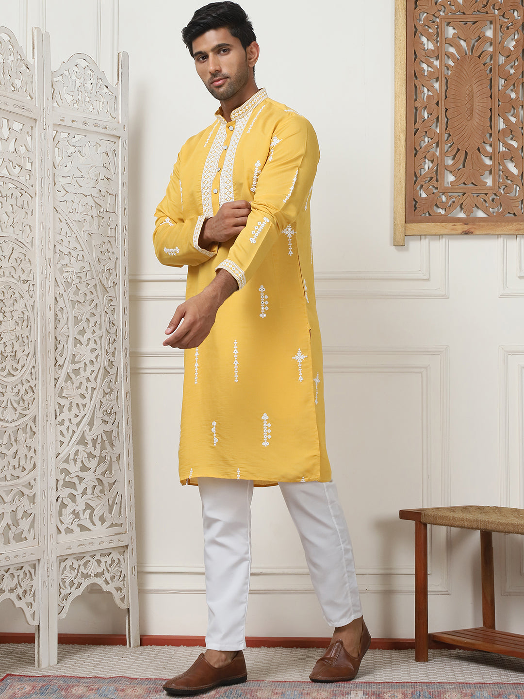 Collar Chikankari Embroidered Kurta With Pyjama.