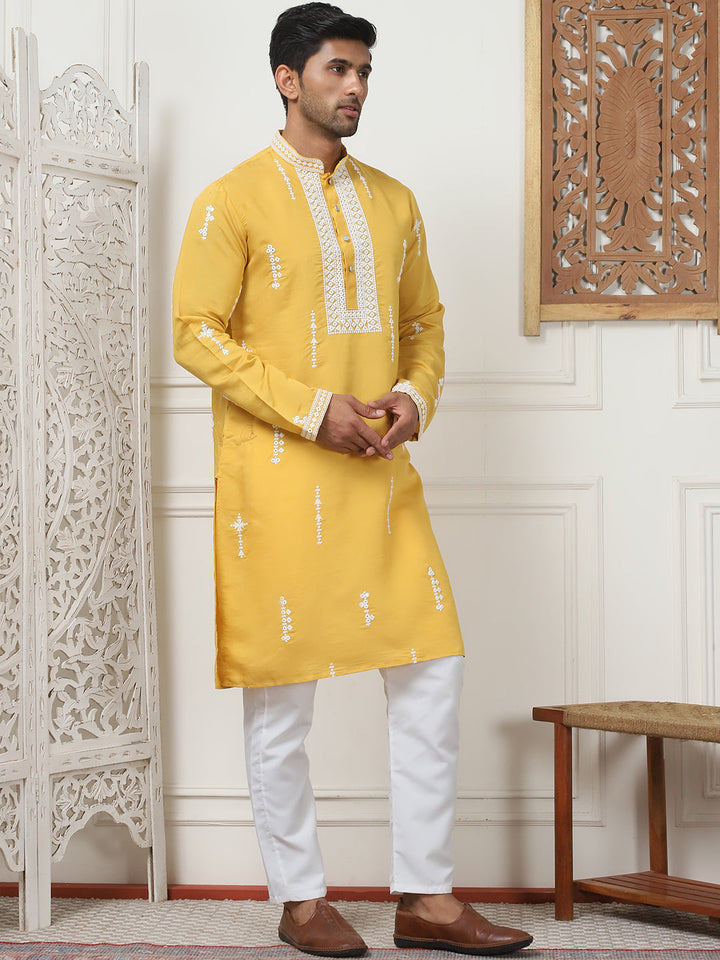 Collar Chikankari Embroidered Kurta With Pyjama.
