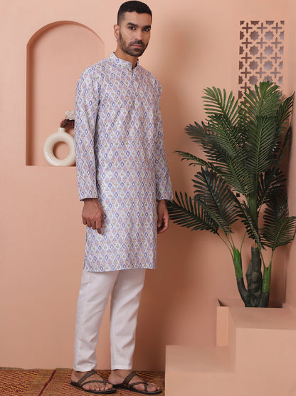 Men'S Printed And Embroidered Kurta Pyjama Set.