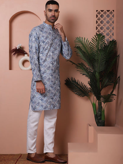 Men'S Printed And Embroidered Kurta Pyjama Set.