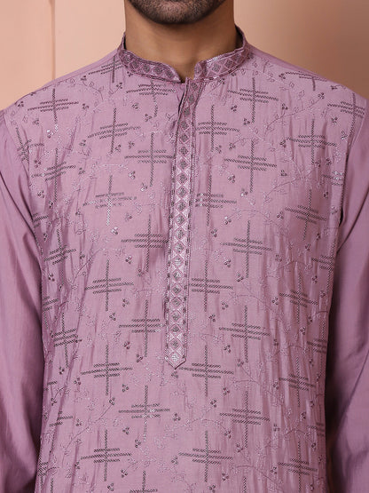 Men'S Embroidered And Sequins Kurta With Pyjama.