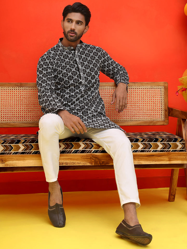 Embroidered Kurta Pyjama For Men.