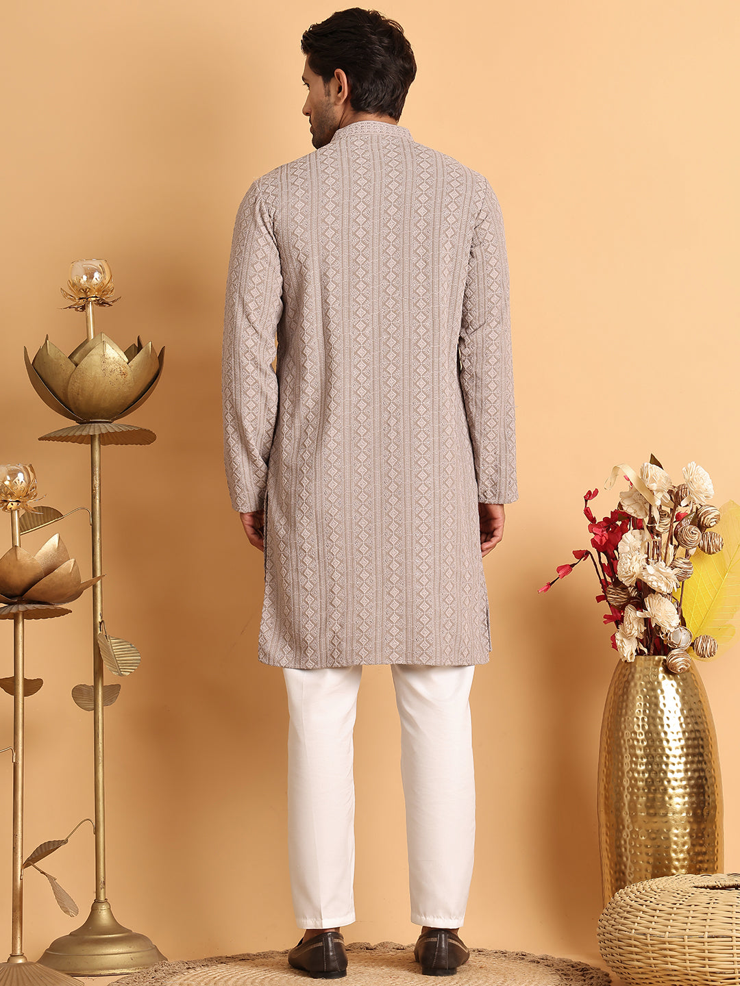 Embroidered &amp; Sequins Straight Kurta Set For Men