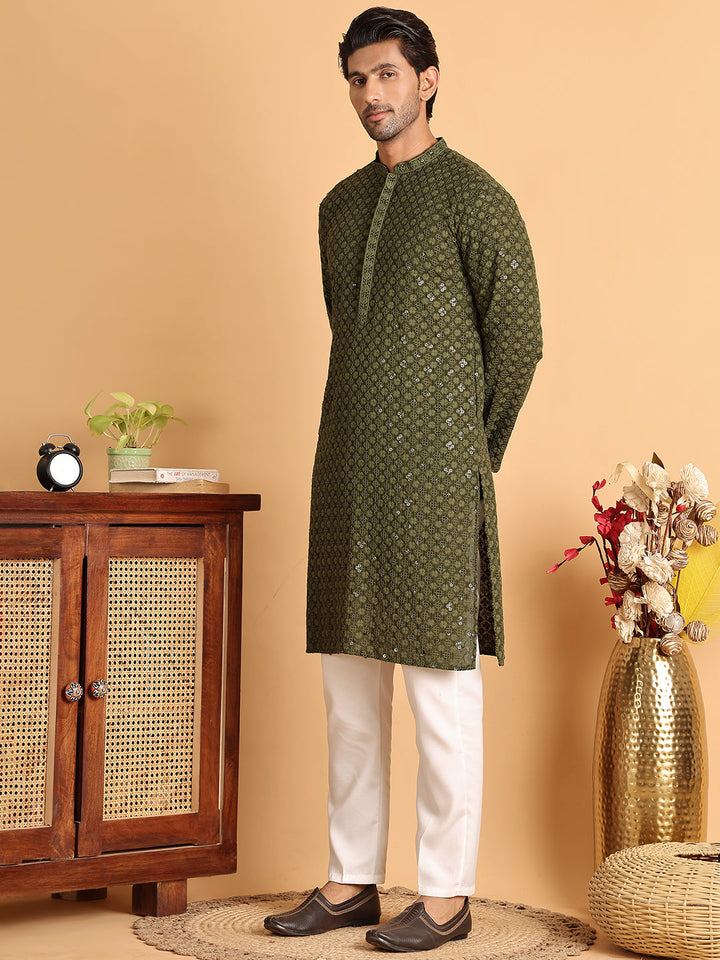 Embroidered &amp; Sequins Straight Kurta Set For Men