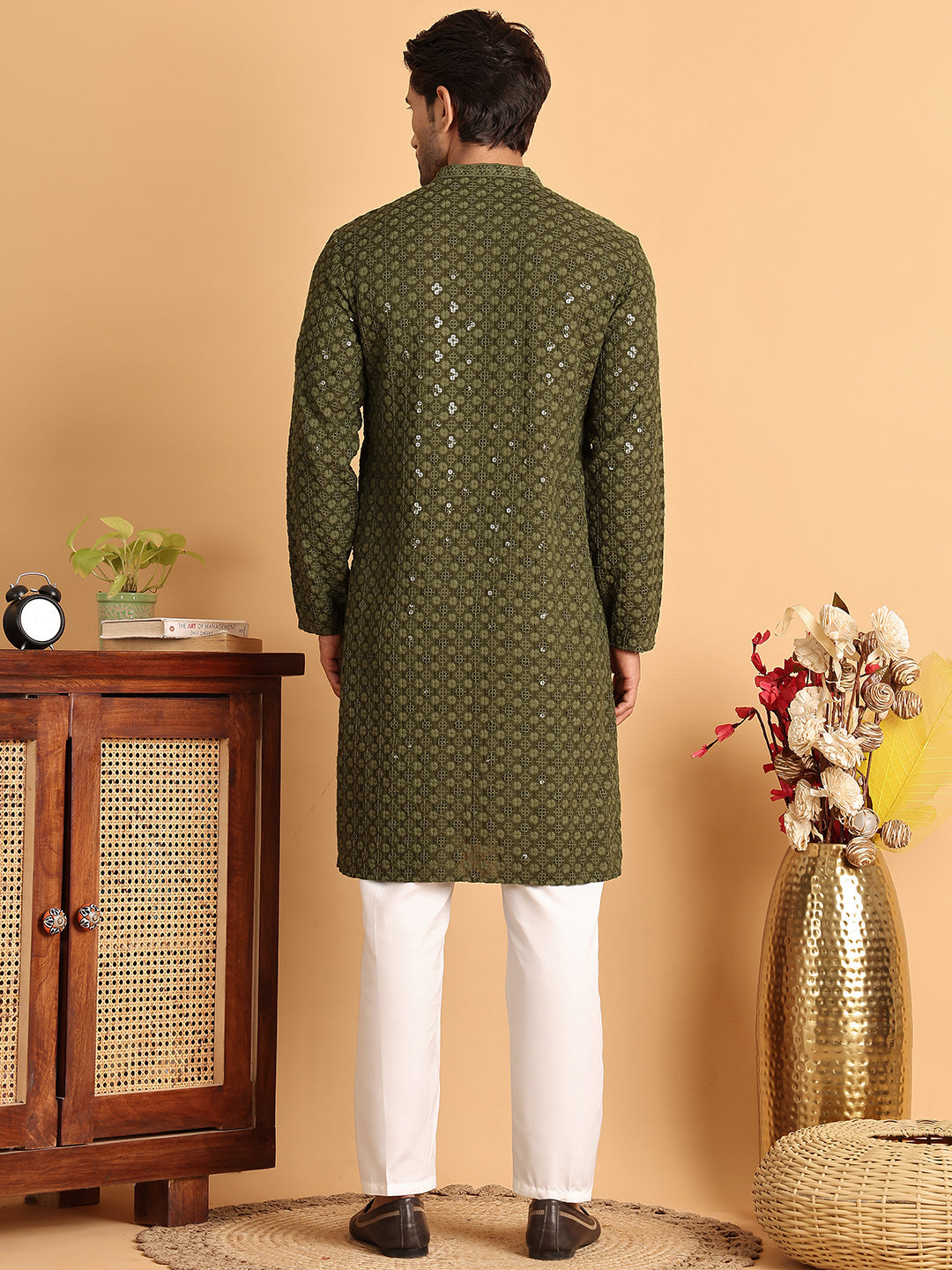 Embroidered &amp; Sequins Straight Kurta Set For Men