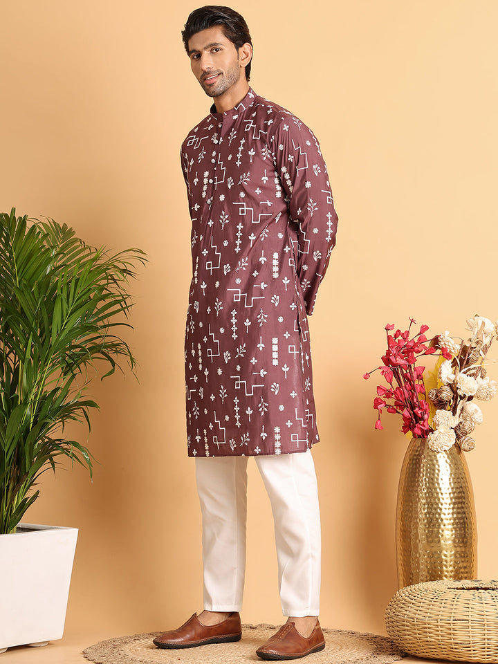 Embroidered Silk Blend Straight Kurta Pyjama.