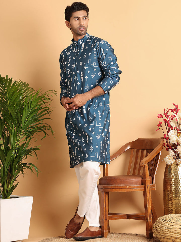 Embroidered Silk Blend Straight Kurta Pyjama.