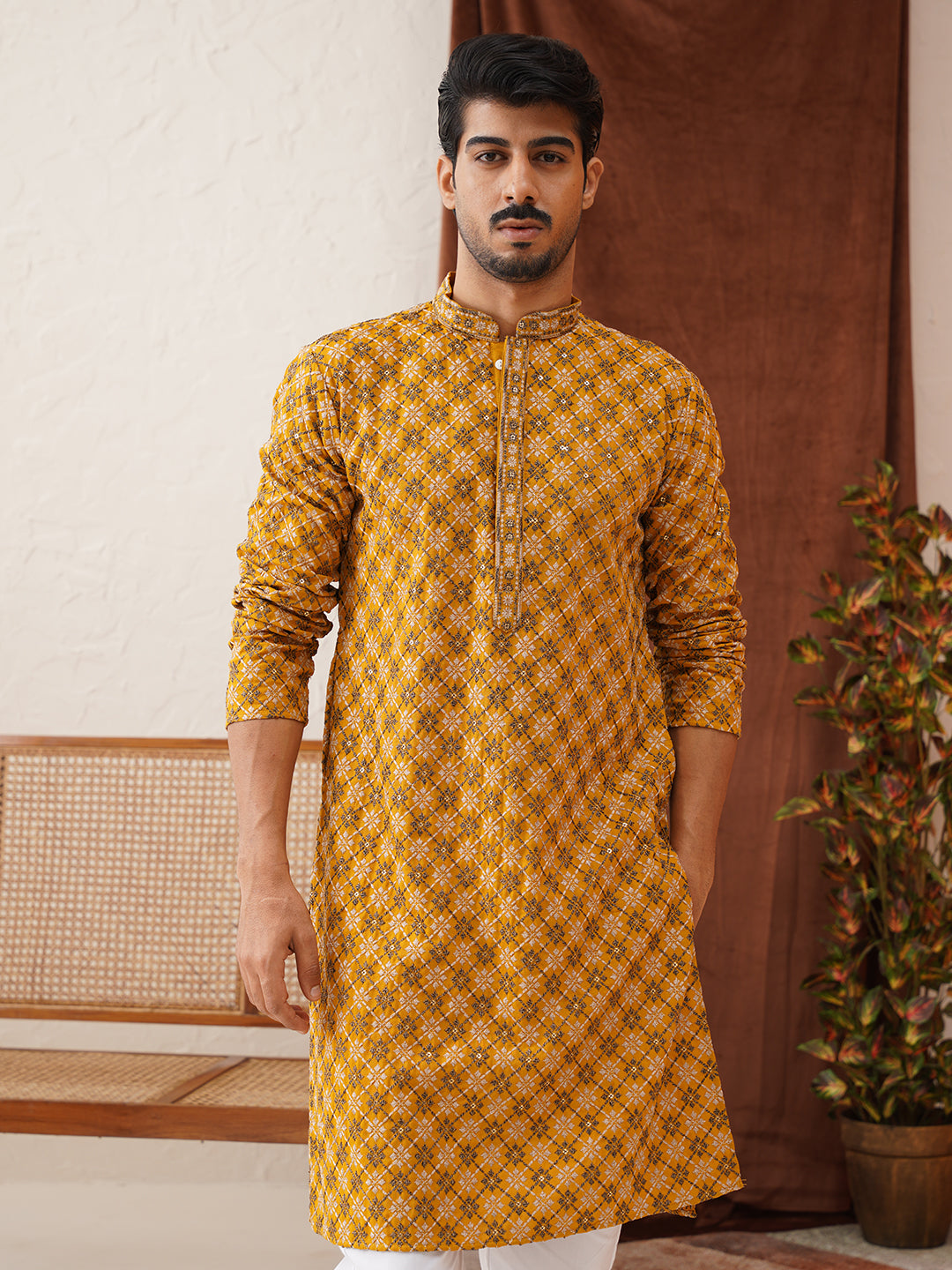 Embroidered Kurta Pyjama Set For Men