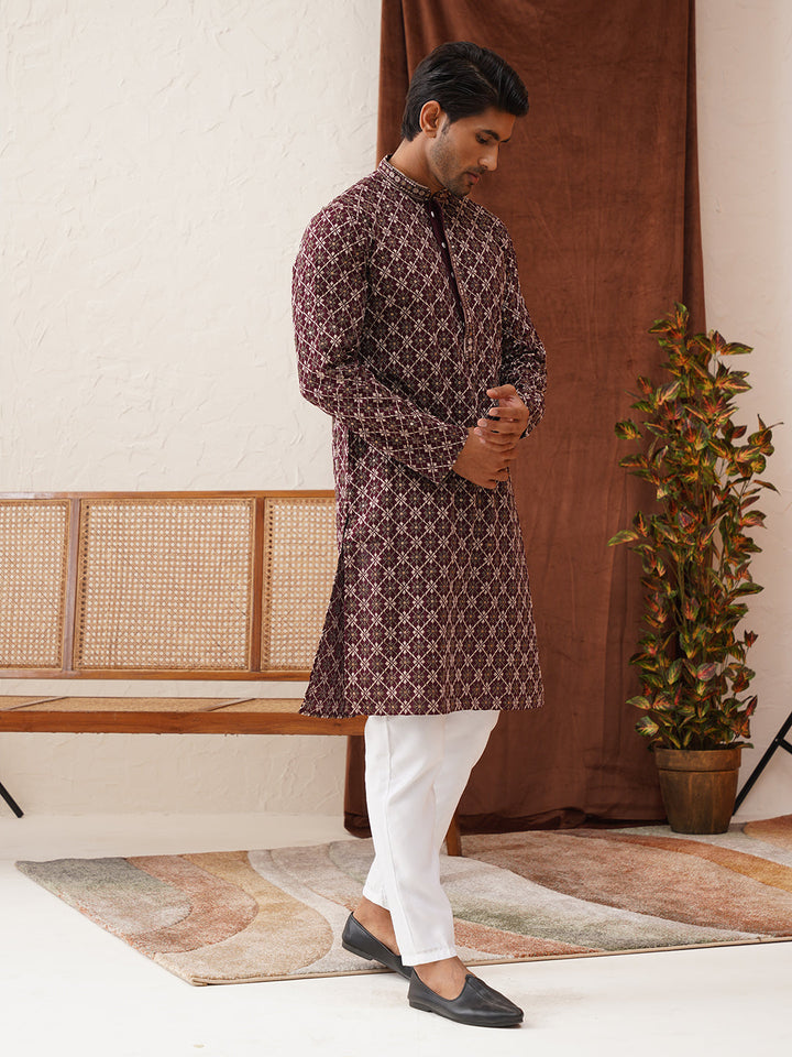 Embroidered Kurta Pyjama Set For Men