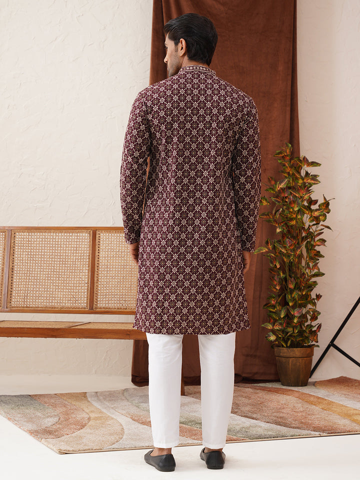 Embroidered Kurta Pyjama Set For Men