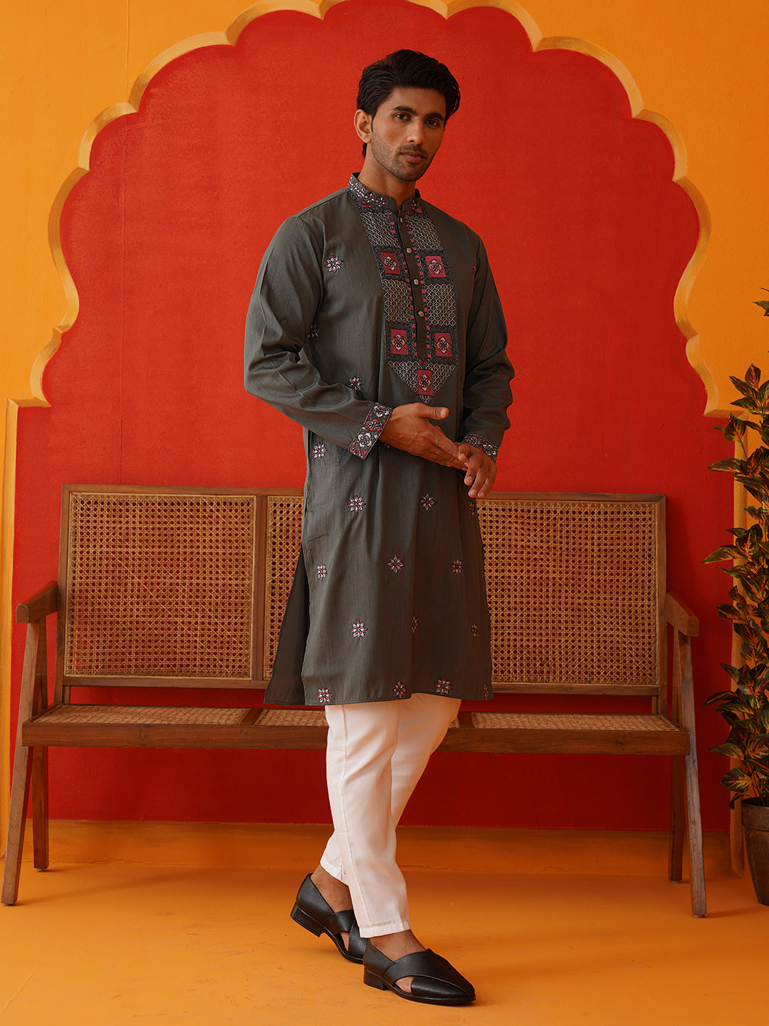 Men Grey Floral Embroidered Kurta Set