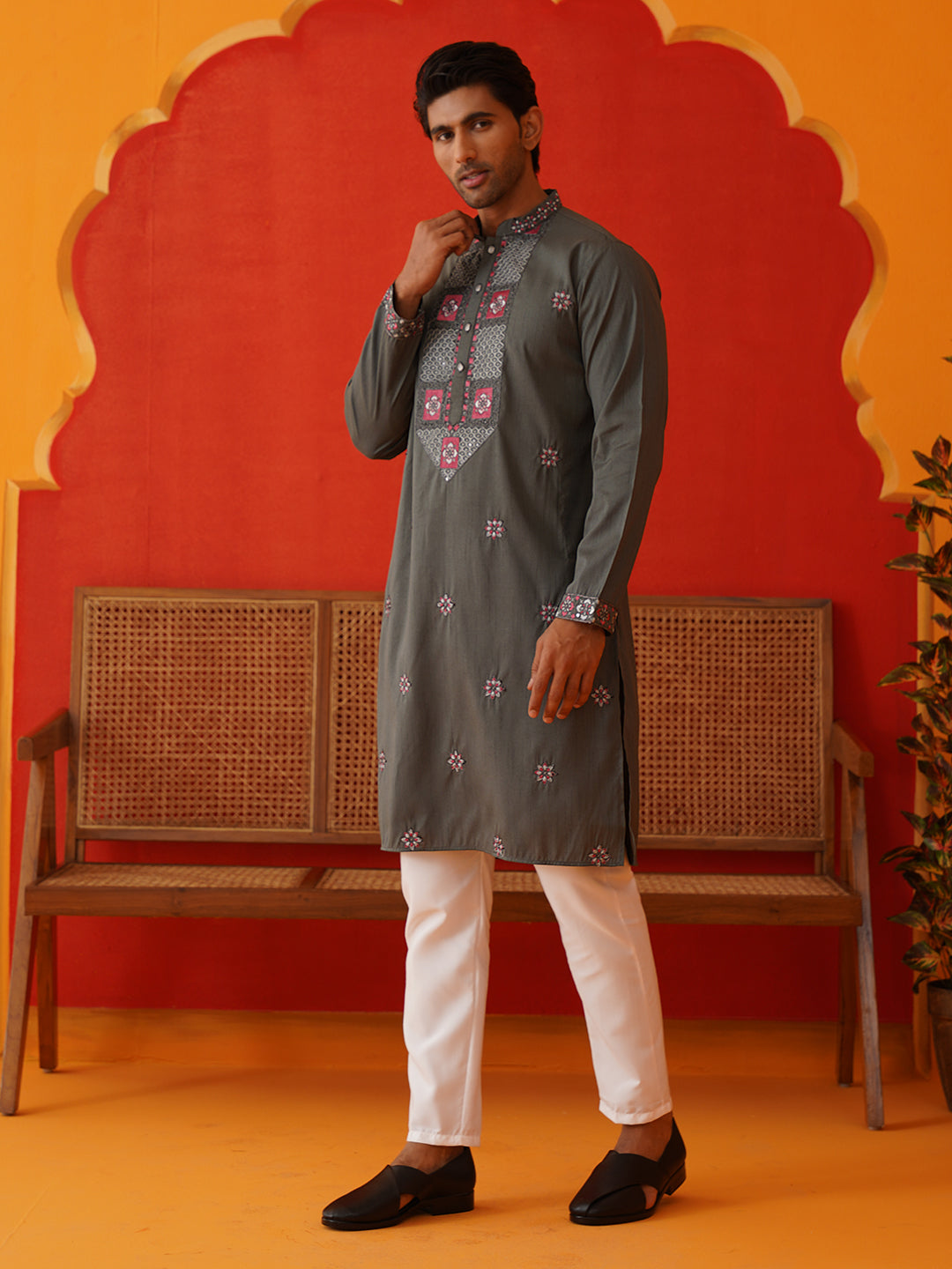 Men Grey Floral Embroidered Kurta Set