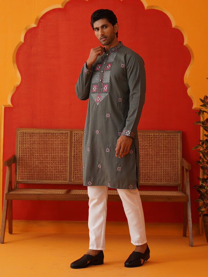 Men Grey Floral Embroidered Kurta Set