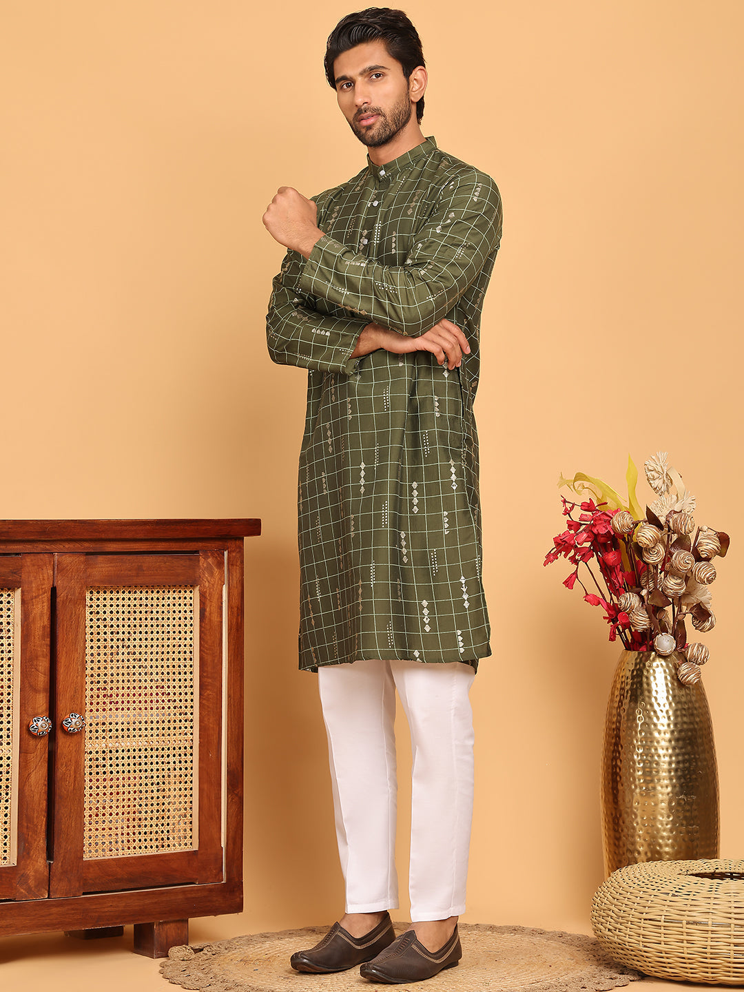 Foil Printed Straight Kurta Pyjama Set For Men