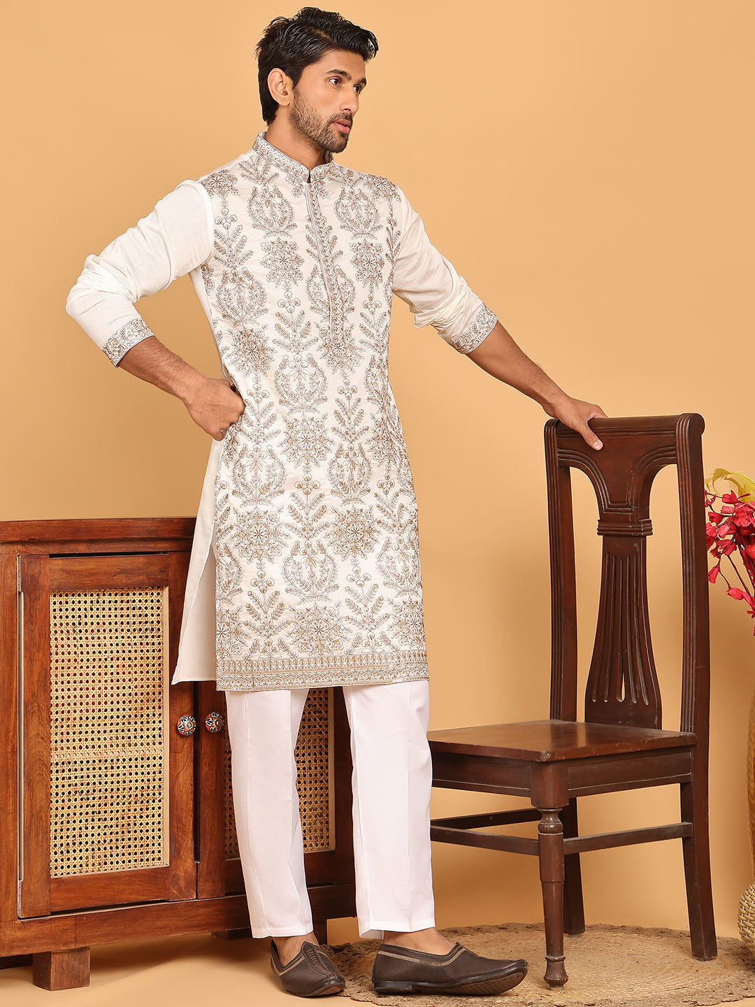 Embroidered Straight Kurta Pyjama Set For Men