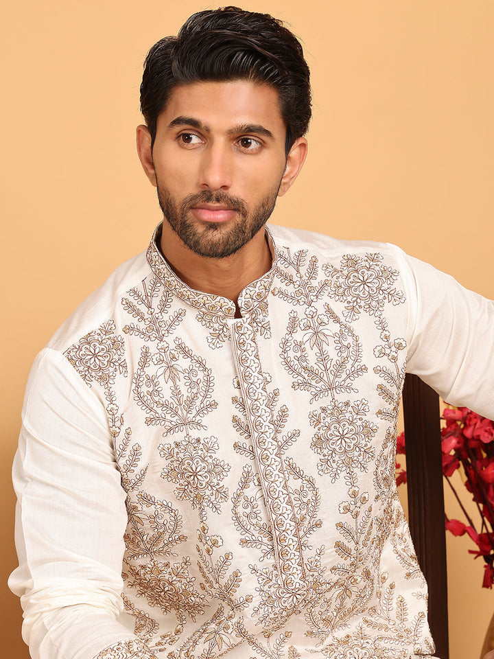 Embroidered Straight Kurta Pyjama Set For Men