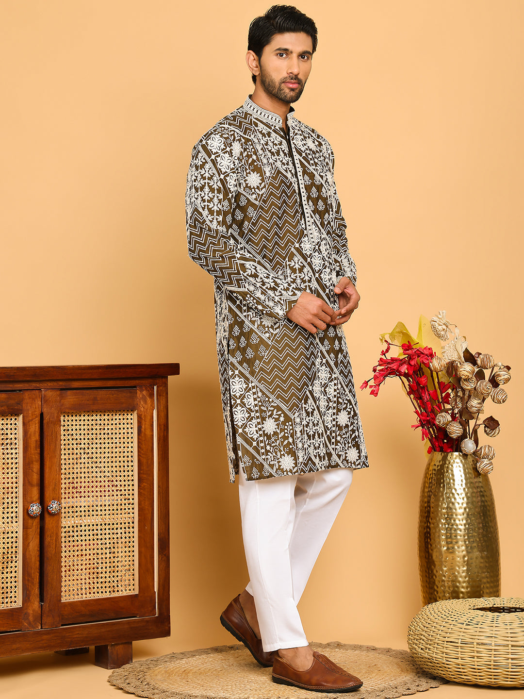 Floral Embroidery Silk Blend Kurta Pyjama For Men