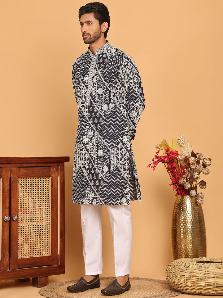 Floral Embroidery Silk Blend Kurta Pyjama For Men