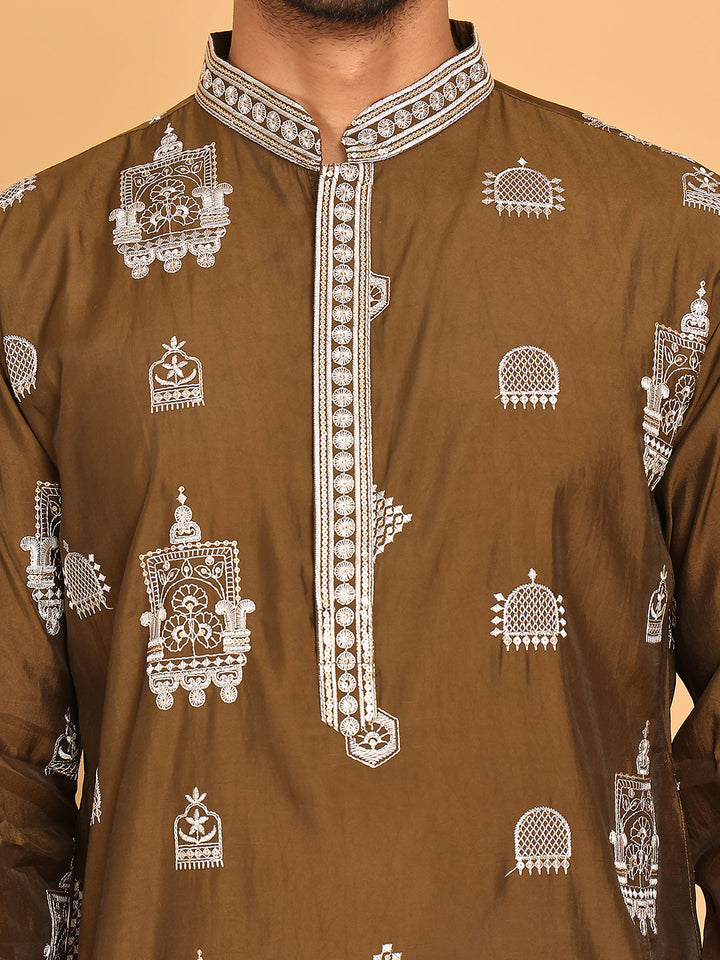 Embroidered Silk Blend Kurta Pyjama Set