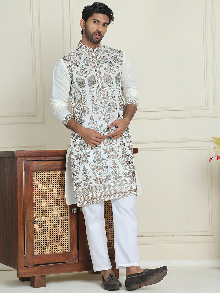 Floral Embroidered Straight Kurta Set