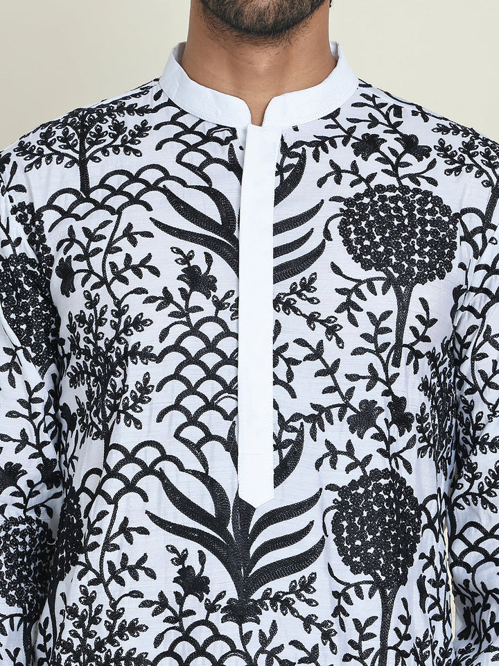 Embroidered Silk Blend Kurta Pyjama Set
