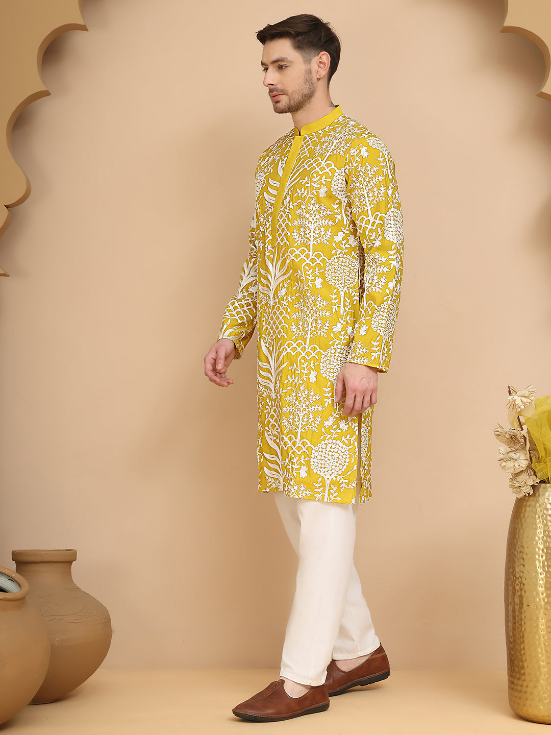 Embroidered Silk Blend Kurta Pyjama Set