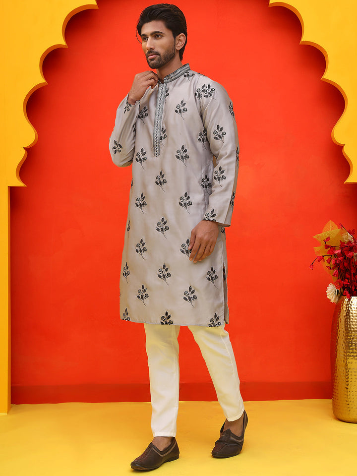 Chikankari Embroidered Kurta Pyjama For Men
