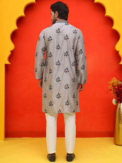 Chikankari Embroidered Kurta Pyjama For Men