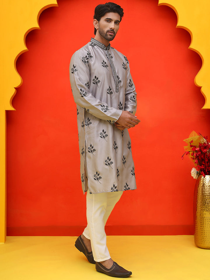 Chikankari Embroidered Kurta Pyjama For Men