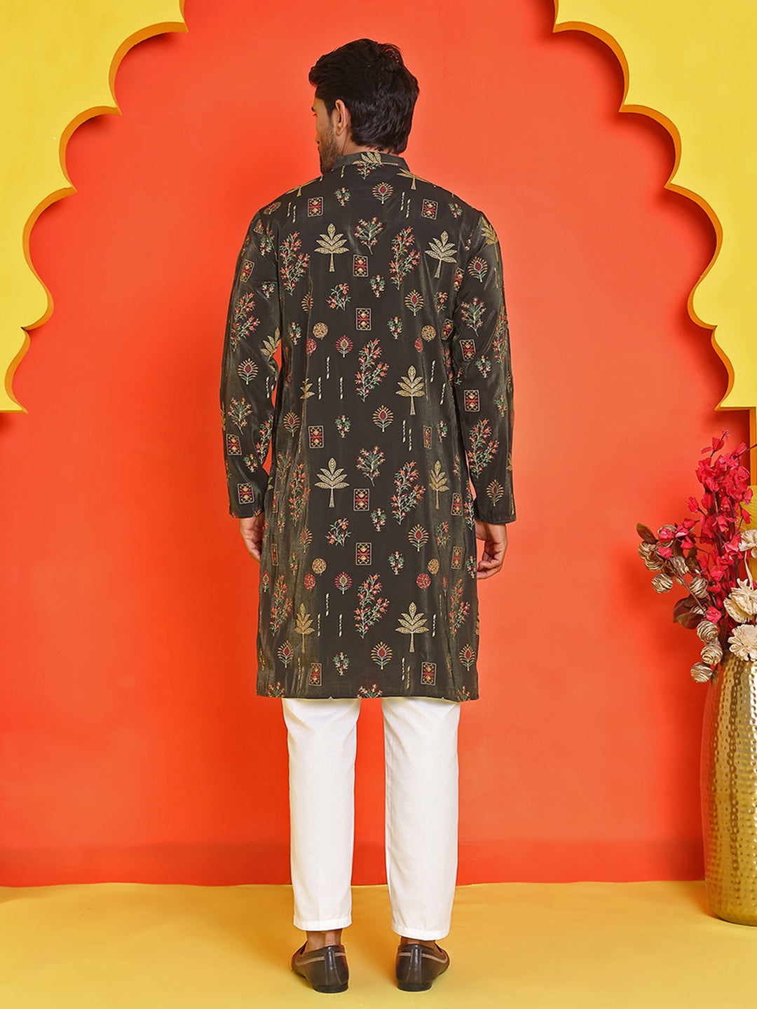 Printed Silk Blend Straight Kurta Set.