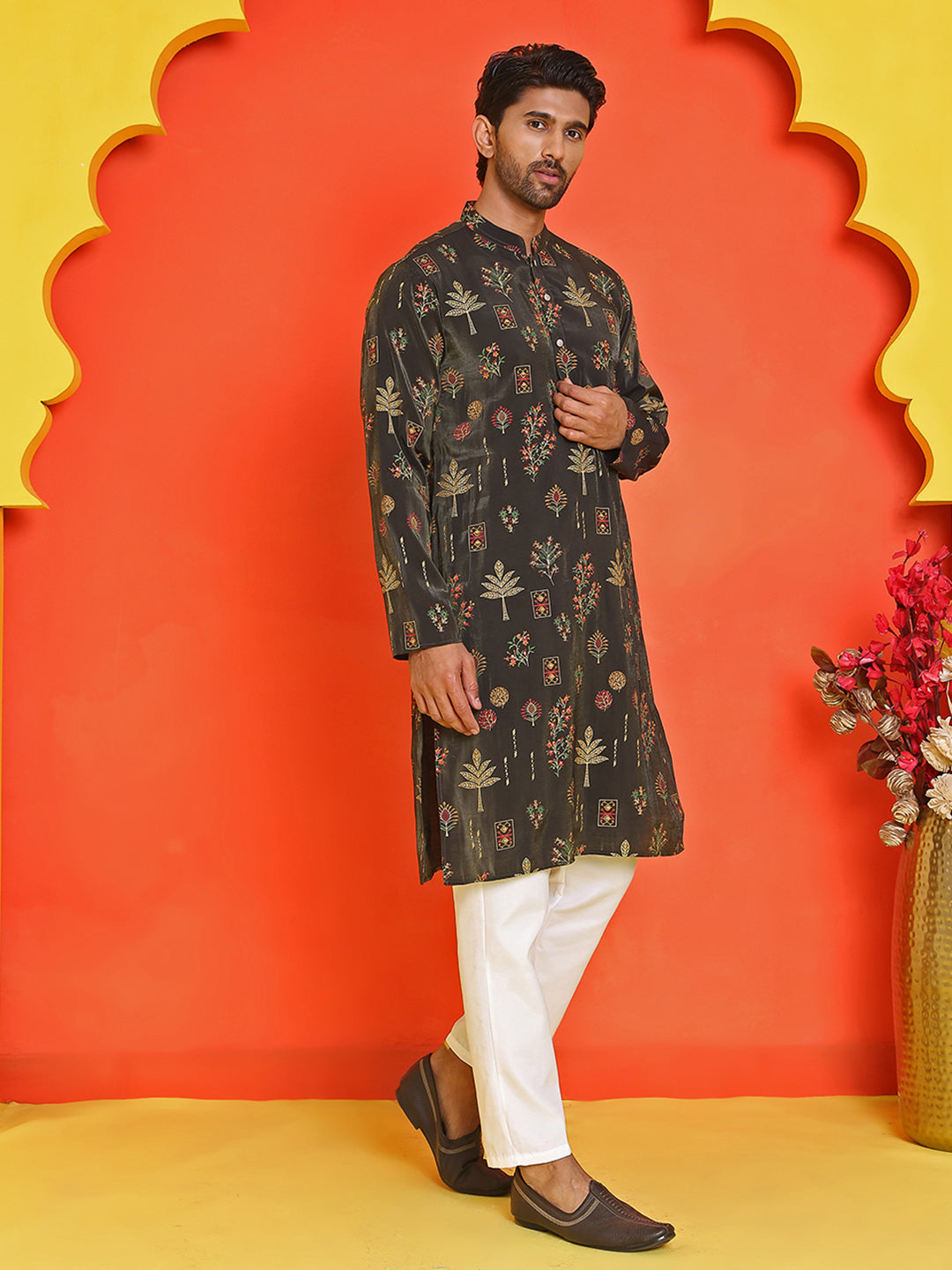 Printed Silk Blend Straight Kurta Set.